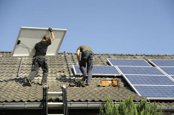 Leading Solar Company Los Angeles for Residential and Commercial Projects