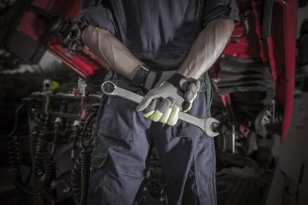 Semi Truck Repair Jackson With Affordable Pricing
