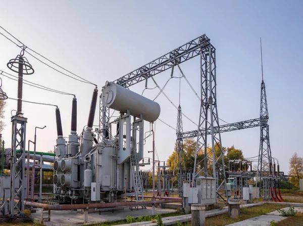 Understanding Transformer Blast Walls and Their Role in Power Plants