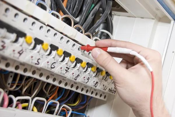 Home AC Maintenance and Repair Tips for YearRound Comfort