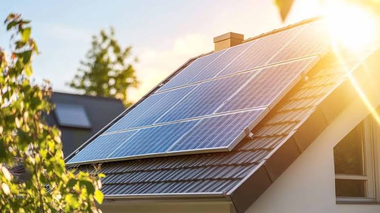 Choosing the Right Kit Panouri Fotovoltaice 10 kW Pret for Your Home