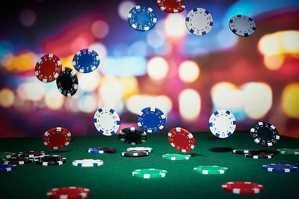 A Closer Look at Features of an online casino Singapore